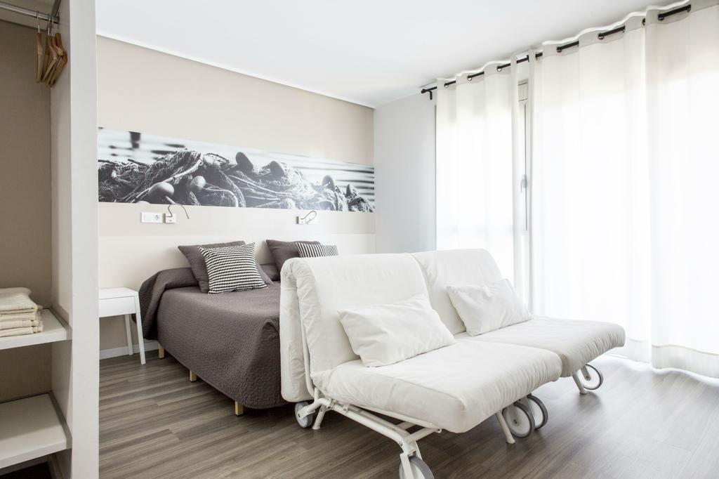 Estudio Familiar Executive (2 adultos + 2 niños)